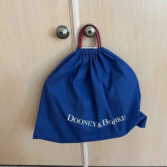 Like NEW DOONEY & BOURKE Lipstick Red Florentine Tulip Shopper Bag - Picture 14 of 14